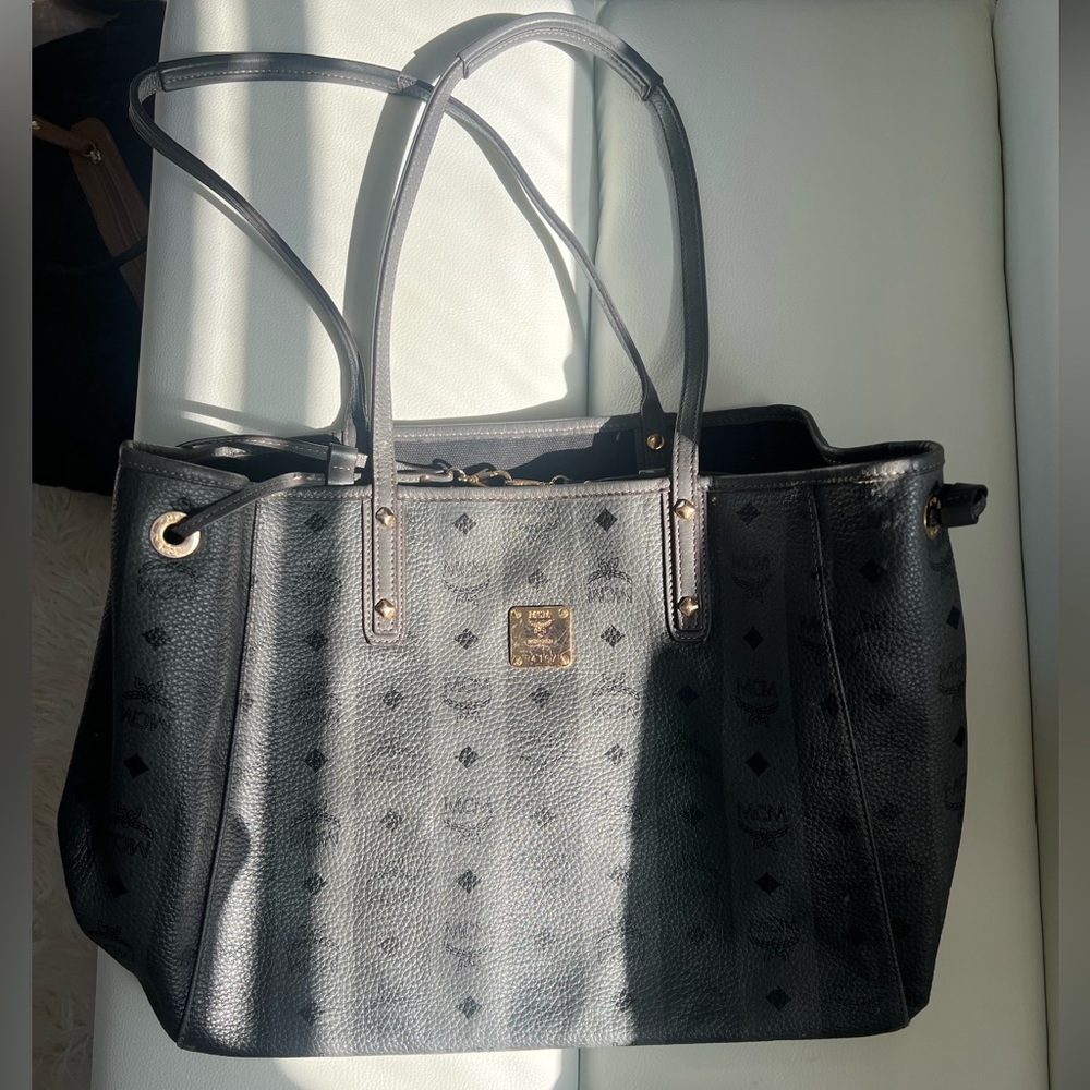 MCM medium shopper tote bag
